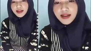 섹시한중년여성 용의자 올리브 탈 고 바운 에 장교 wrex s 대규모 수탉