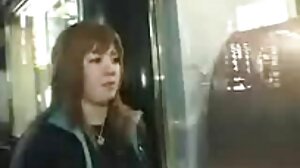 큰 가슴 레즈비언 엄마 과 대 샤워