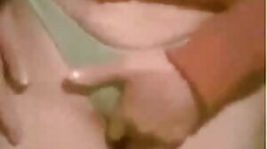 Spectacular 금발의 레즈비언 십대 맛있는 하드 코어 키스
